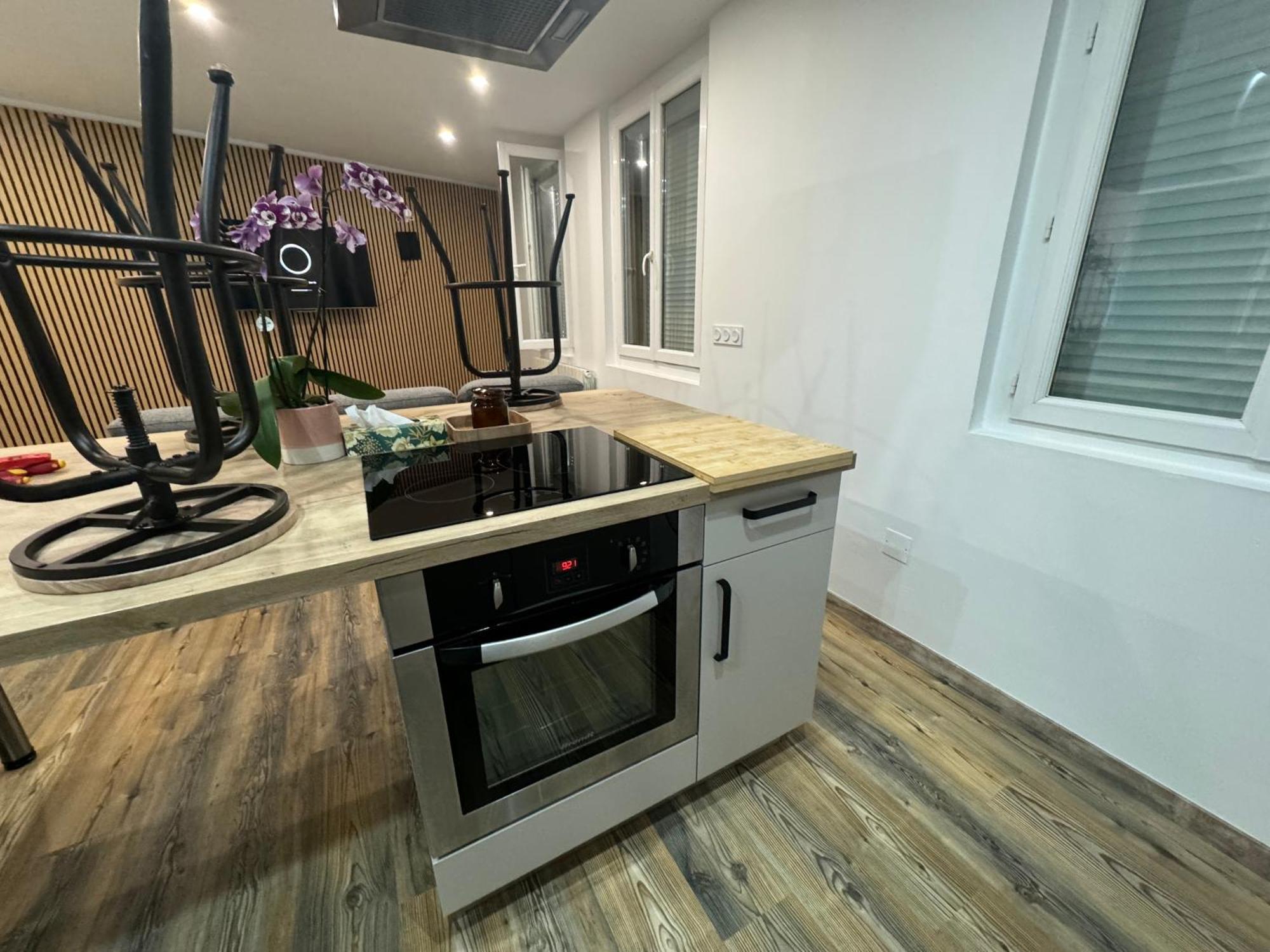 Appartement Cosy Roussillon  Buitenkant foto